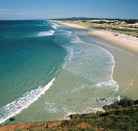 Full-Day Moreton Island 4x4 Sightseeing Tour - Accommodation ACT