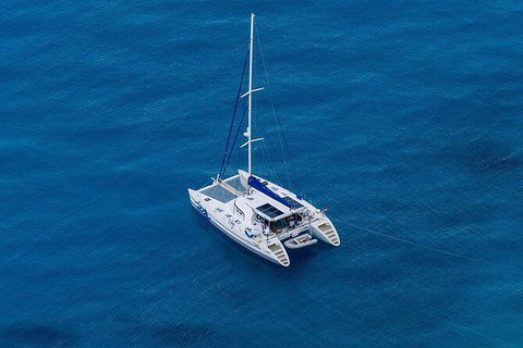 Bareboat Hire - Indigo 5 Night Hire - Accommodation ACT 1