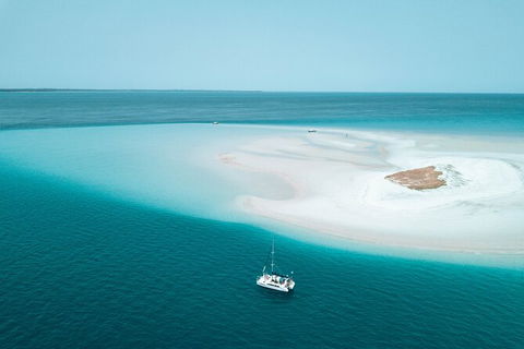 5 Night Bareboat Onboard Cattitude - Accommodation ACT 1