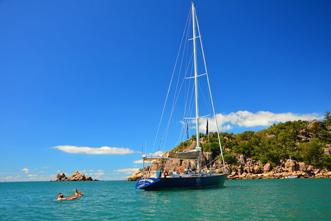 Helicopter And Magnetic Island Sailing - Accommodation ACT 1
