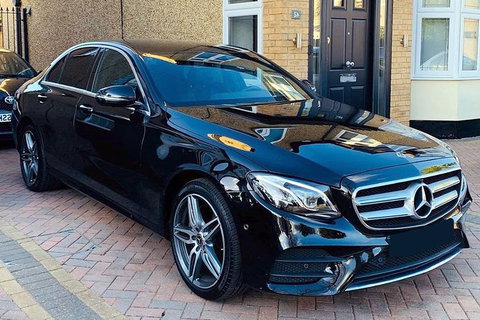 Arrival Private Transfers: Brisbane Airport BNE To Brisbane In Business Car - Accommodation ACT 2