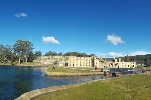 7-Day Super Value Tour Of Tasmania: Explore Tasmania\'s West And East Coasts - Accommodation ACT 1