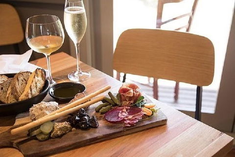 Mornington Peninsula 2-6 Guests Lunch, Wine And Pt Leo Estate Art Walk - Accommodation ACT 4