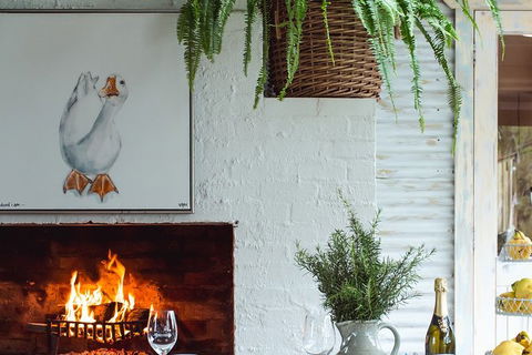 Mornington Peninsula 2-6 Guests Lunch And Inc Wine Tasting At Quealy Winemakers - Accommodation ACT 2