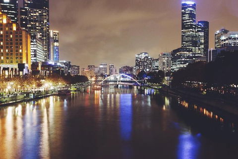 Melbourne Airport Transfers: Melbourne To Melbourne Airport MEL In Luxury Car - Accommodation ACT 7