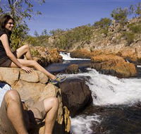 Crystal Falls - Accommodation ACT