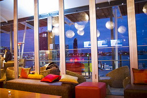 Beachclub - Accommodation ACT 0