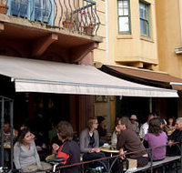 Dogs Bar - Accommodation ACT
