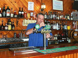 Oakbank Hotel - Accommodation ACT 0