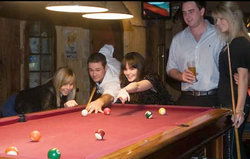 Brackenridge Tavern - Accommodation ACT 3