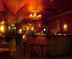 Polly Bar - Accommodation ACT 7