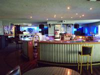 White Sands Tavern - Accommodation ACT 0