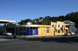 TRC Hotel - Accommodation ACT 0