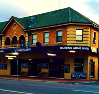 Queens Arms Hotel - Accommodation ACT