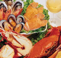 The Raw Prawn - Accommodation ACT