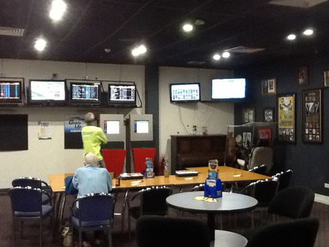 Tennant Creek Memorial Club - Accommodation ACT 4