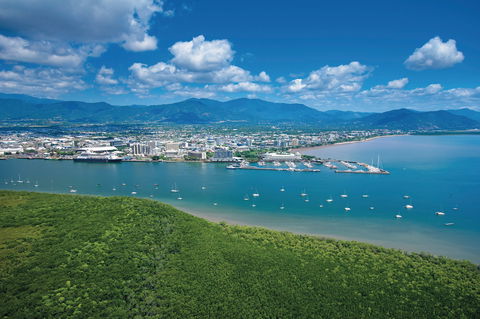 7 Cairns Marathon - Accommodation ACT 1