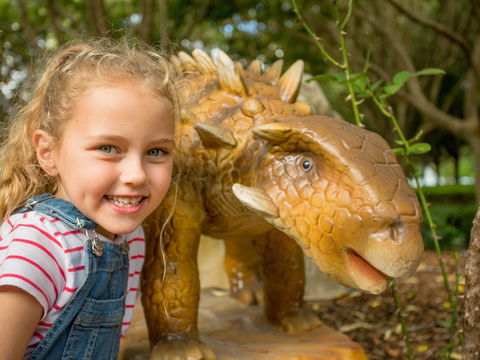 Mega Creatures At Hunter Valley Gardens - Postponed - Accommodation ACT 2