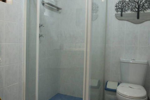 Hilltops Retreat Motor Inn - Accommodation ACT 5