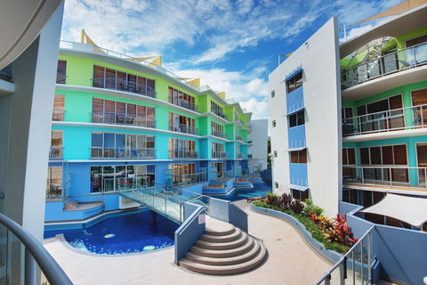 Rolling Surf Resort - Accommodation ACT 2