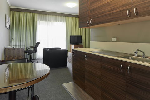 Quality Hotel Dickson - Accommodation ACT 1