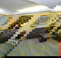 Devere Hotel - Accommodation ACT