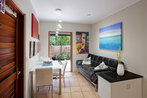 L'Auberge Noosa - Accommodation ACT 4