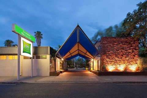 Ibis Styles Alice Springs Oasis - Accommodation ACT 3