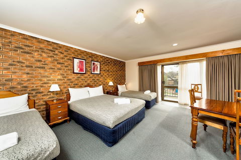 Hume Country Motor Inn - Accommodation ACT 5