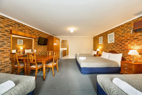 Hume Country Motor Inn - Accommodation ACT 4