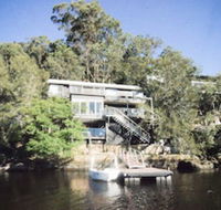 Calabash Bay Lodge - Accommodation ACT