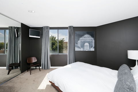 Astra Apartments - The Griffin - Accommodation ACT 5