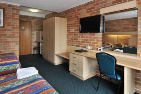 Windsor Terrace Motel - Accommodation ACT 2