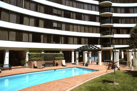 BreakFree Capital Tower - Accommodation ACT 5