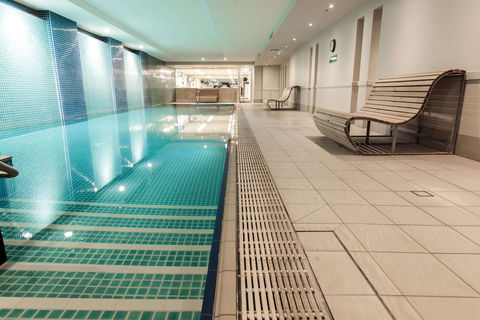 Oaks Glenelg Plaza Pier Suites - Accommodation ACT 3