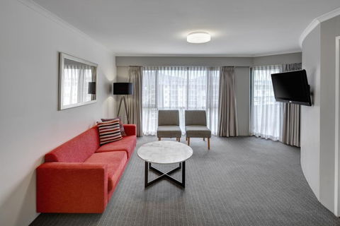 Adina Serviced Apartments Canberra James Court - Accommodation ACT 2