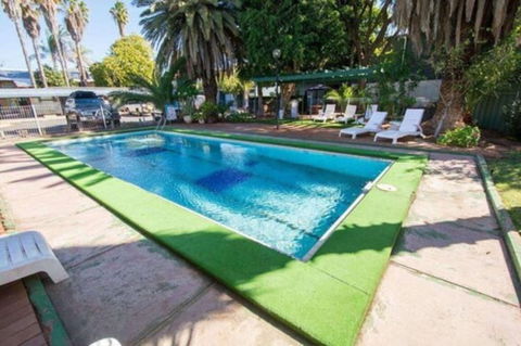 Elkira Court Motel - Accommodation ACT 3