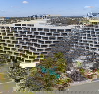 Ramada Resort by Wyndham Golden Beach - Accommodation ACT