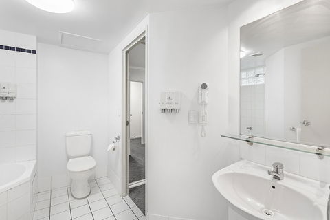 The Landmark Resort Nelson Bay - Accommodation ACT 5