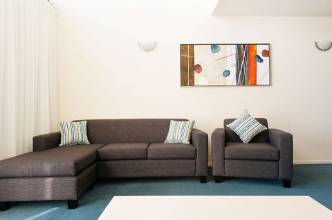 The Landmark Resort Nelson Bay - Accommodation ACT 6