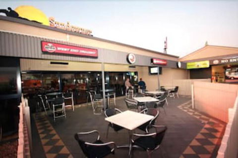 Sundowner Motel Hotel - Accommodation ACT 5