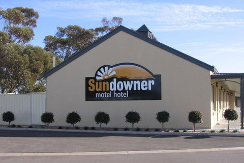 Sundowner Motel Hotel - Accommodation ACT 4