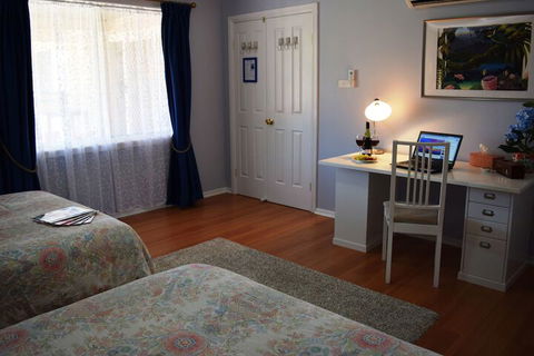 Cutmore Cottages Bagala Bungalow - Accommodation ACT 7
