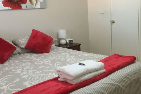 The Nosh & Nod - Avon Terrace - Accommodation ACT 6
