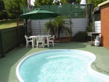 Country Roads Motor Inn Narrandera - Accommodation ACT 4