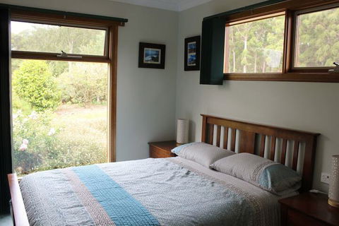 Eagles Roost Farmstay B & B - Accommodation ACT 5