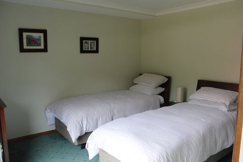 Eagles Roost Farmstay B & B - Accommodation ACT 3