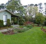 The Little House on the Hill - Accommodation ACT