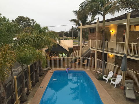 Abel Tasman Waterfront Motel - Accommodation ACT 4