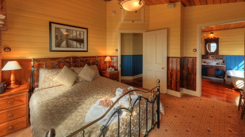 Island View Spa Cottage - Accommodation ACT 4